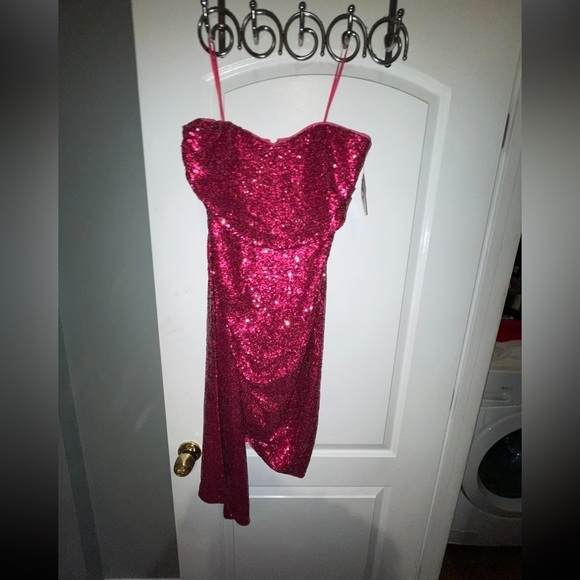 New!Jewel Badgley Mischka 🩷 Strapless Asymmetrical Sequined Draped Pink Dress 10 - Picture 5 of 12